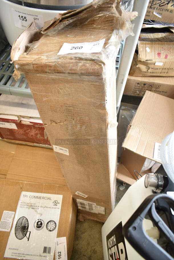 BRAND NEW SCRATCH AND DENT! Darnel Wrap Laundry Premier 36" Blue Laundry Film. - Image 1 of 3