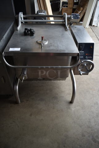 Groen BPM-30G Stainless Steel Commercial Floor Style Natural Gas Powered 30 Gallon Braising Pan. 104,000 BTU. 