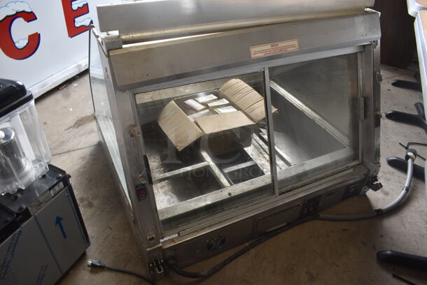 Henny Penny HMT-3 Electric Countertop Heated Merchandising Case. Front Glass Is Missing. Includes Bulbs. 208-240 Volt - Image 8 of 10