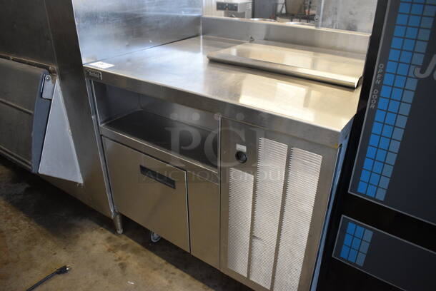 Delfield Stainless Steel Commercial Pizza Prep Table on Commercial Casters. 39x31.5x40. Tested and Powers On But Temps at 51 Degrees - Image 2 of 6
