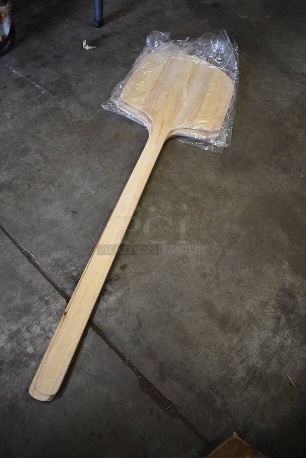 BRAND NEW! Wooden Pizza Peel. 12x42x1 - Image 3 of 3