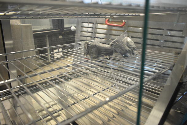 BRAND NEW SCRATCH AND DENT! ServIt 423HDM26SA 26" Self / Full Service 3 Shelf Countertop Heated Display Case with Sliding Doors. 120 Volts, 1 Phase. Tested and Working! - Image 7 of 8