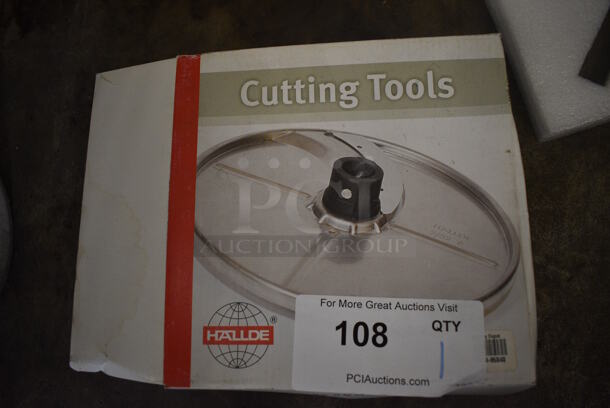 BRAND NEW IN BOX! Hallde 85040 Metal Grater / Shredder Food Processor Blade. 7x7x2 - Image 4 of 4