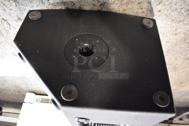 2 Electro-Voice Sx A250 Speakers. 17x13x25. 2 Times Your Bid! - Image 8 of 10