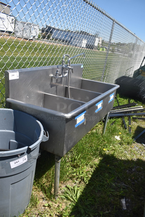 Stainless Steel 3 Bay Sink with Faucet on Legs - Image 2 of 5