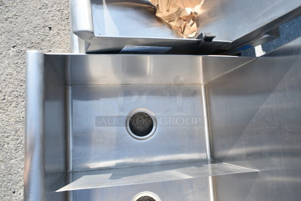 BRAND NEW SCRATCH AND DENT! Stainless Steel 3 Bay Sink. No Legs.  - Image 6 of 7
