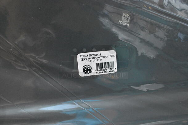 6 BRAND NEW SCRATCH AND DENT! American Metalcraft 24" x 16" Hard Coat Aluminum Rectangular Sicilian-Style Pizza Pan HCSS2416. 6 Times Your Bid!  - Image 3 of 4