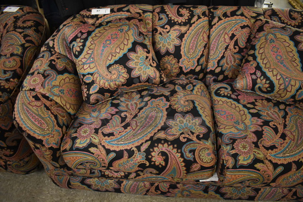 SHOW ROOM QUALITY! Henredon Paisley Patterned 2 Cushion Couch w/ 2 Pillows. - Image 4 of 9