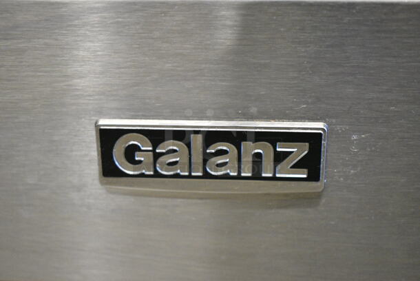 BRAND NEW SCRATCH AND DENT! 2023 Galanz GL1FR24ASSAGN Stainless Steel Natural Gas Powered 4 Burner Range w/ Oven. - Image 4 of 6
