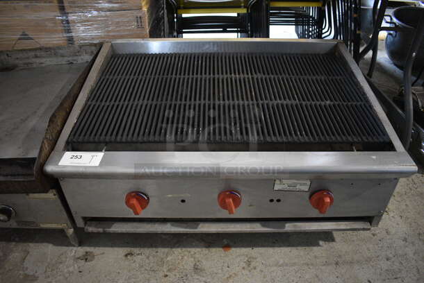 Stainless Steel Commercial Countertop Natural Gas Powered Charbroiler Grill. 36x26x18