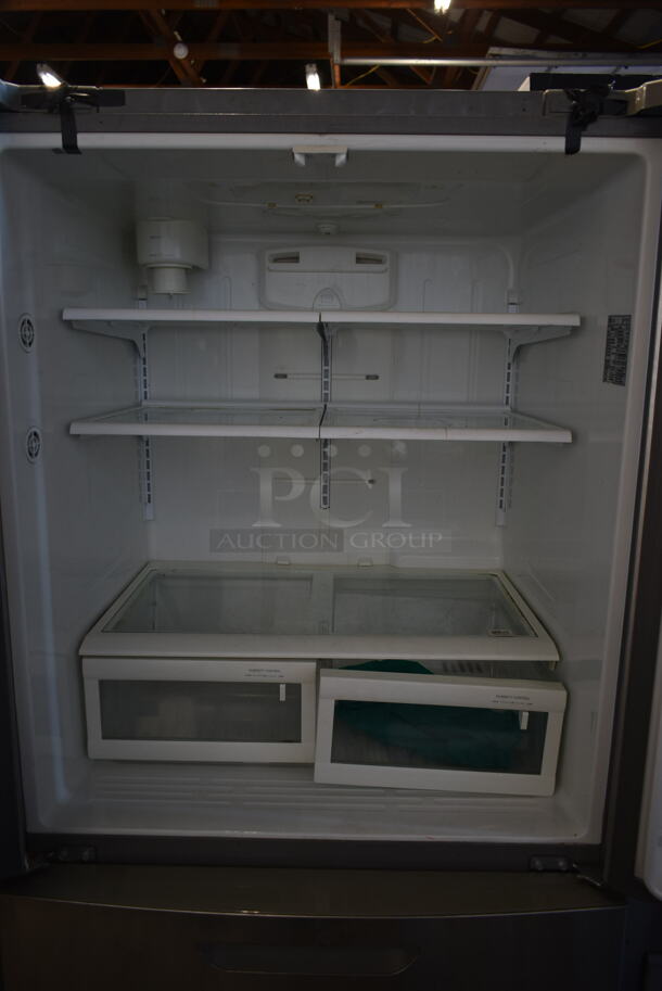 LG LMX25964ST/00 Stainless Steel French Style Cooler Freezer Combo. 115 Volts, 1 Phase. Tested and Powers On But Does Not Get Cold - Image 4 of 9