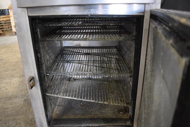 Continental Model C-1FDA-2S Stainless Steel 2 Half Size Door Reach In Cooler w/ Metal Racks on Commercial Casters. 115 Volts, 1 Phase. 29x36x82.5. Tested and Working! - Image 6 of 6