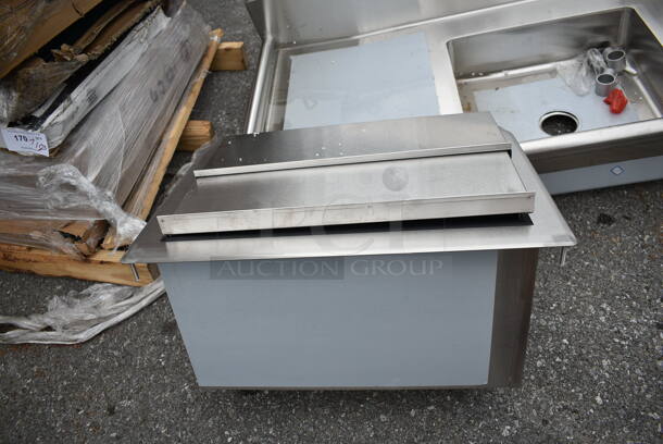 BRAND NEW SCRATCH AND DENT! Regency 600DIIB1824 18" x 24" Stainless Steel Drop-In Ice Bin - Image 2 of 6