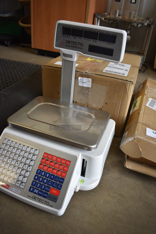BRAND NEW IN BOX! Detecto Model DL1030P Stainless Steel Commercial Countertop 30 Pound Capacity Food Portioning Scale. 13.5x17.5x18.5. Tested and Working! - Image 2 of 5