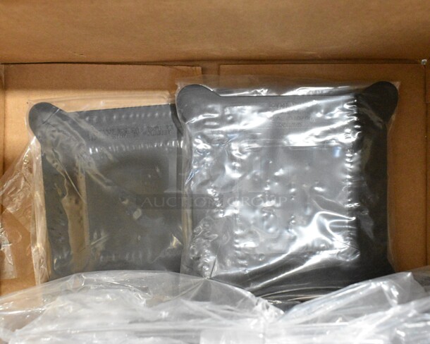 BRAND NEW SCRATCH AND DENT! Blendtec 93-308 B01 Poly Blender Pitchers.  - Image 3 of 5