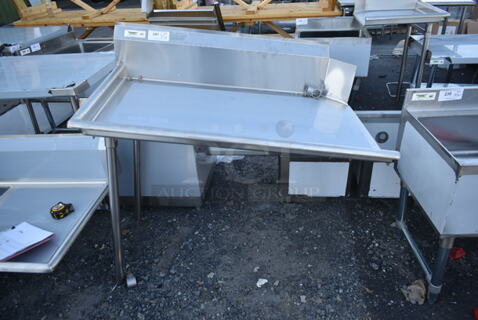 BRAND NEW SCRATCH AND DENT! Regency 600CDT48L Stainless Steel Left Side Clean Side Dishwasher Table.