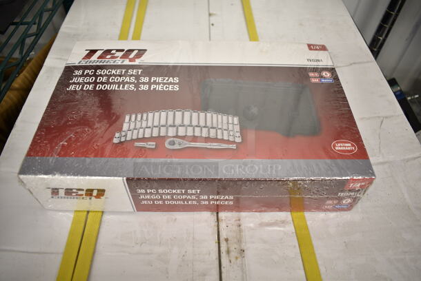 BRAND NEW! TEQ 38 Piece Socket Set - Image 1 of 3