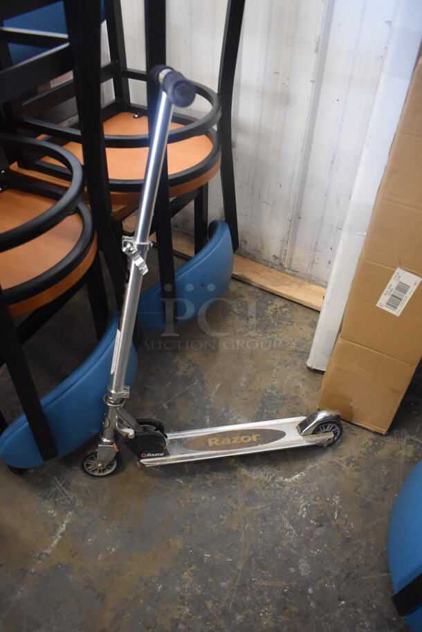 4 Various Outdoor Extreme Sports Items Including 2 Skateboards, Snowboard and Razor Scooter. 1 Skateboard Has Destructo Trucks and Spitfire Wheels - Image 6 of 6