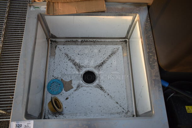 BRAND NEW SCRATCH AND DENT! Regency 600SM242412 16-Gauge Stainless Steel One Compartment Floor Mop Sink - 24" x 24" x 12" Bowl - Image 3 of 4