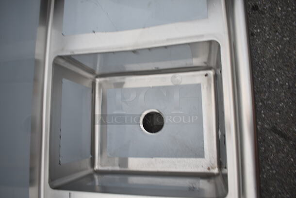 BRAND NEW SCRATCH AND DENT! Regency 600S3162018R Stainless Steel 3 Bay Sink w/ Right Side Drain Board. Bays 16x19.5x12. No Legs.  - Image 5 of 8