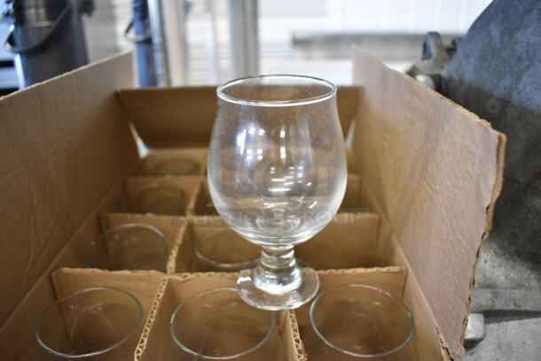 12 BRAND NEW IN BOX! Libbey Belgian Beer Glasses. 3.5x3.5x5. 12 Times Your Bid!