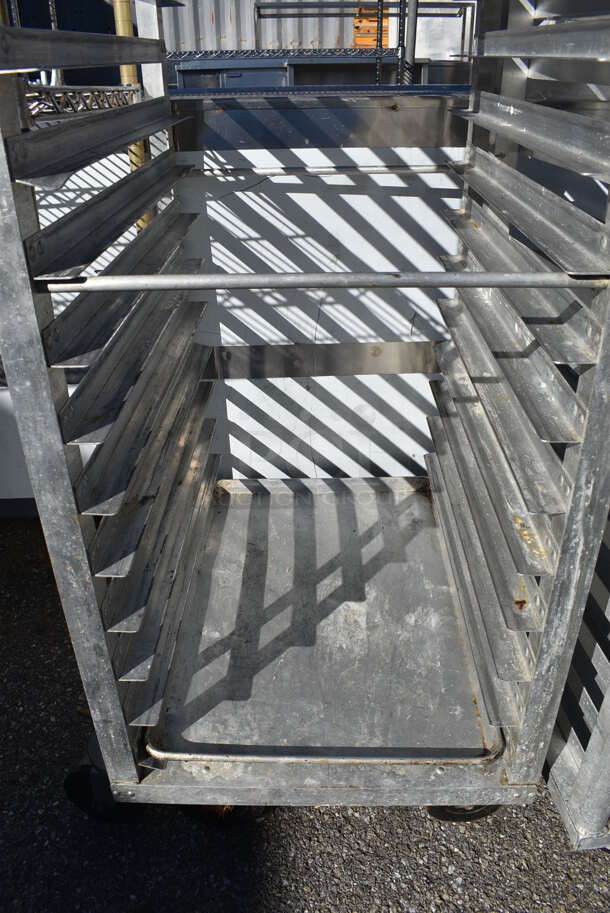 Metal Commercial Pan Transport Rack on Commercial Casters. 21.5x26x64.5 - Image 4 of 4