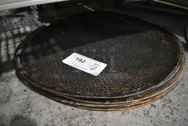 7 Metal Mesh Pizza Baking Pans. 20x20. 7 Times Your Bid!