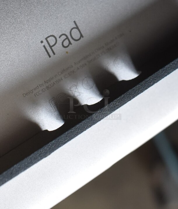 2 Apple A1584 iPad 13" Tablets on Metal Stand. 2 Times Your Bid! - Image 4 of 6