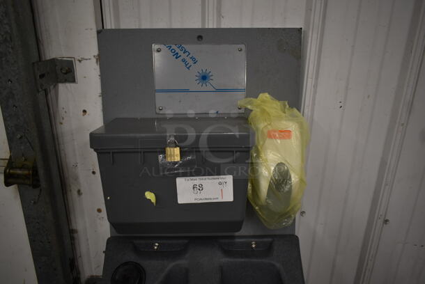 Gray Poly Portable Sink w/ Soap Dispenser. - Image 4 of 8