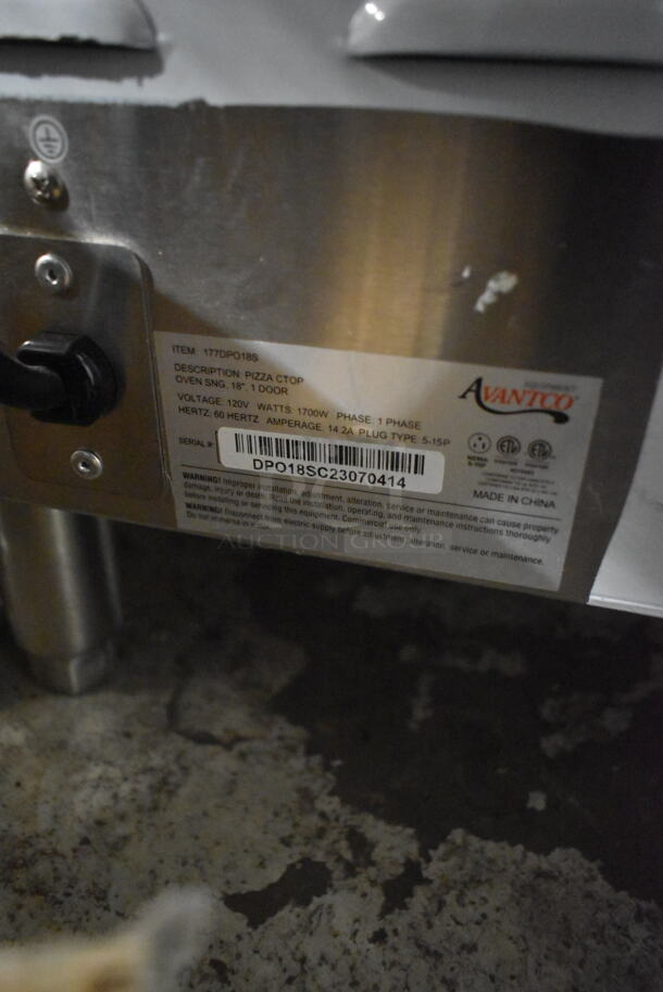 BRAND NEW SCRATCH AND DENT! Avantco 177DPO18S Stainless Steel Commercial Countertop Electric Powered Single Deck Pizza Oven w/ Broken Cooking Stone. 120 Volts, 1 Phase. Tested and Working! - Image 6 of 6