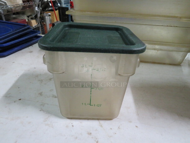 4 Quart Food Storage Container With Lid. 3XBID