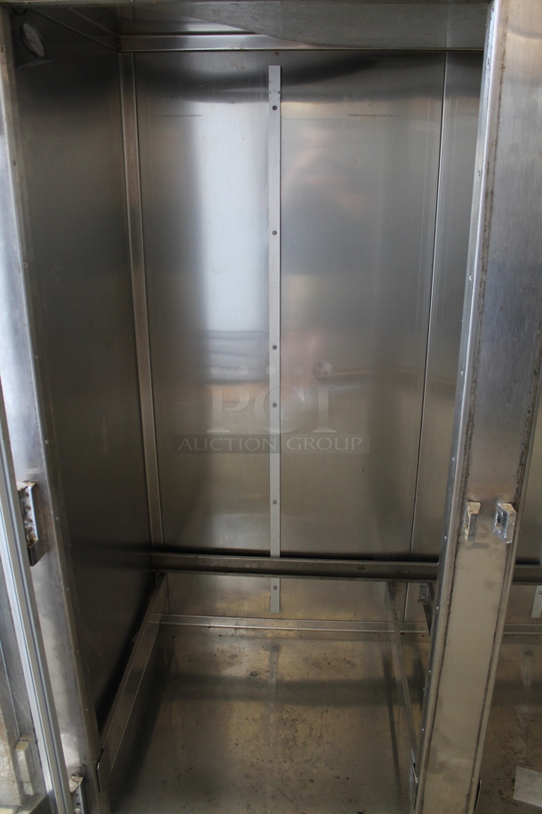 Traulsen RRI-2-12 LUT Stainless Steel Commercial 2 Door Roll In Rack Cooler Merchandiser. 115 Volts, 1 Phase. Tested and Working! - Image 5 of 6