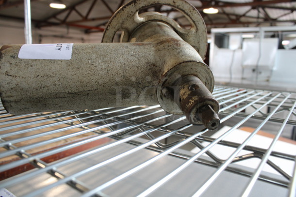 Metal Commercial Meat Grinder. 6.5x9x10.5 - Image 5 of 5
