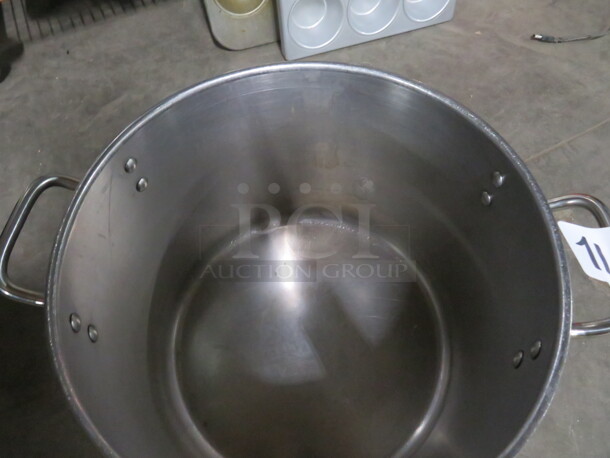 One 24 Quart Stainless Steel Stock Pot With Lid. #SST-24.  - Image 2 of 2