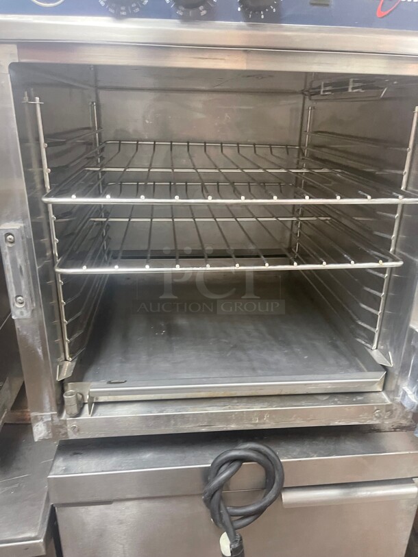 Working! Alto Shaam Cook and Hold Commercial Oven 220 Volt 1 Phase NSF Tested and Working! - Image 7 of 9