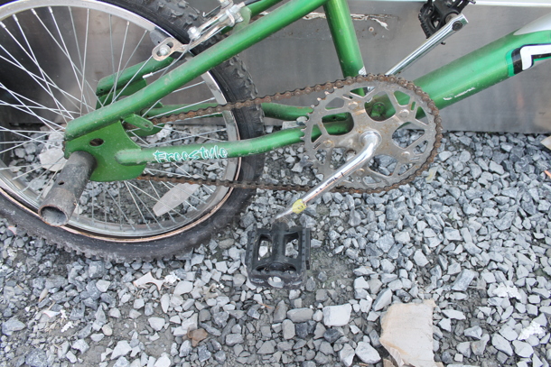 Next T22 Green and Black Bicycle. - Image 4 of 7