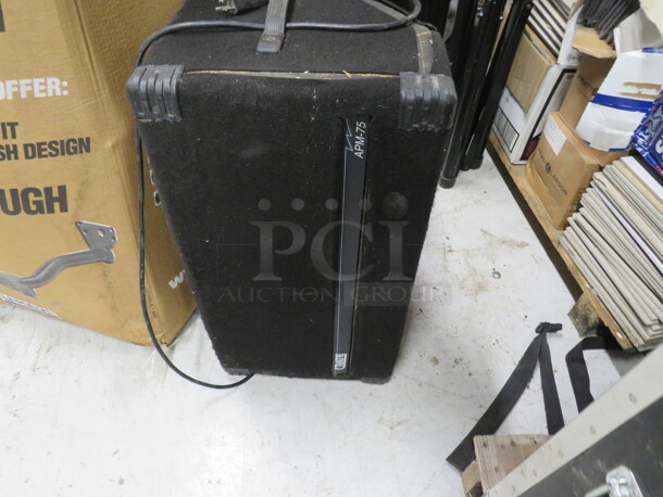 One Crate 2 Way Professional Audio Monitor. #APM-75 - Image 1 of 2