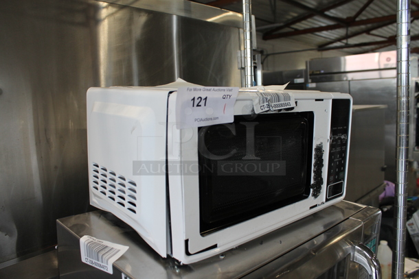 Walmart MSFOW100072352 Countertop Microwave Oven. 120 Volts, 1 Phase.  - Image 2 of 5