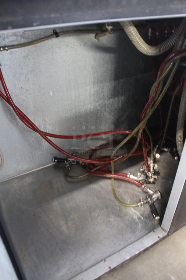 Beverage Air DD94-1-B Metal Commercial Direct Draw Kegerator w/ 8 Tap Beer Tower. 115 Volts, 1 Phase. Tested and Working! - Image 5 of 6