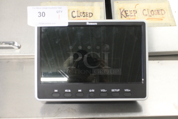 Naviskauto BR1202SB Portable DVD Player / Video Player. - Image 1 of 10