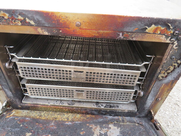 One Fry Wizard Commercial Greaseless Fryer. Model# FWA3-6121. 120 Volt. 19X21X16 - Image 2 of 2