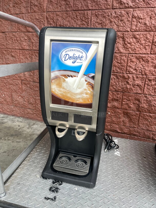 WOW! CREAMISER 215 DOUBLE VALVE COFFEE CREAM DISPENSER. NSF 115 Volt Tested and Working! - Image 1 of 10