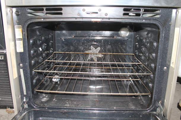 Amana AOCS3040SS Stainless Steel Commercial Electric Powered Oven. 120/208-240 Volts.  - Image 8 of 9