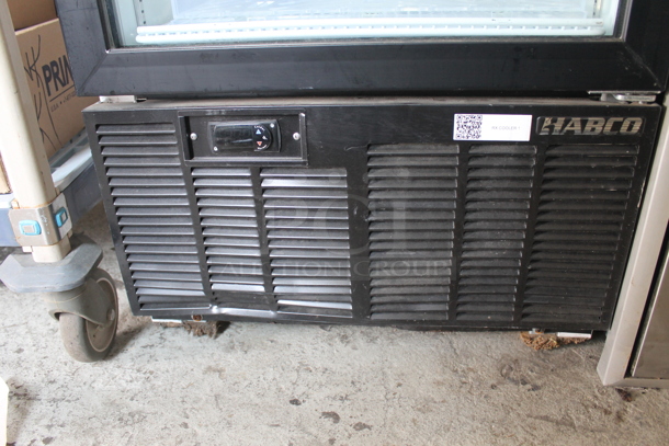 Habco SE12 Metal Commercial Single Door Reach In Cooler Merchandiser w/ Poly Coated Racks. 115 Volts, 1 Phase. Tested and Working! - Image 3 of 6