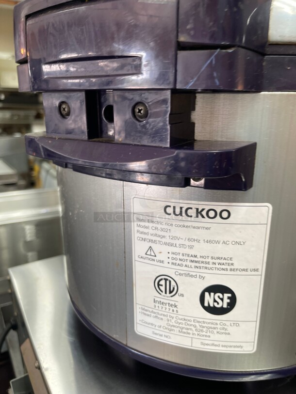 Working! CUCKOO CR-3032 30-Cup (Uncooked) Commercial Rice Cooker & Warmer | Automatic Warm Mode, Nonstick Inner Pot, Detachable Inner Lid | Stainless Steel 120 Volt NSF  - Image 7 of 8