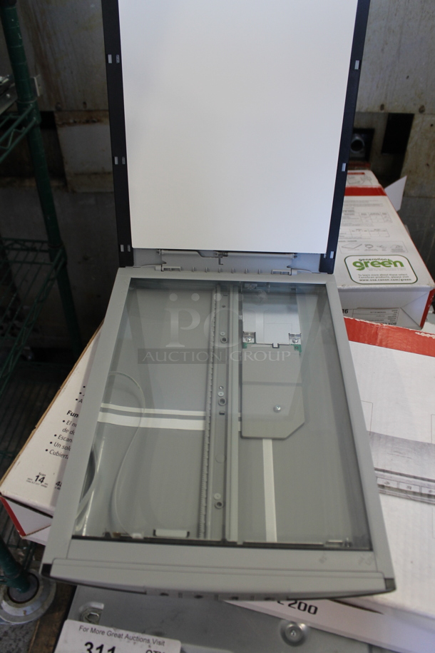 2 BRAND NEW IN BOX! Canon CanoScan LIDE 200 Color Image Scanner. 2 Times Your Bid! - Image 5 of 5