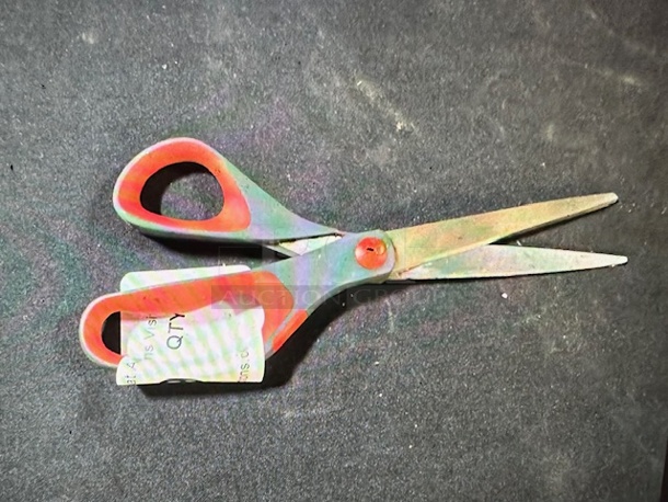 One Kitchen Scissors. - Image 1 of 1