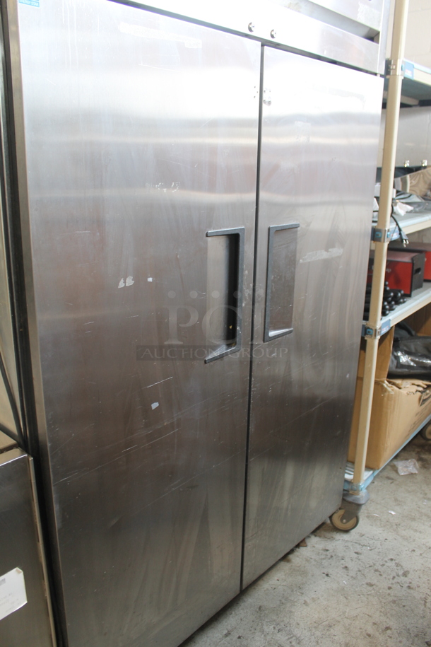 2013 True TG2R-2S ENERGY STAR Stainless Steel Commercial 2 Door Reach In Cooler w/ Poly Coated Racks on Commercial Casters. 115 Volts, 1 Phase. Tested and Working! - Image 5 of 11