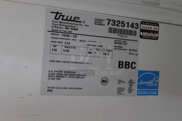 2012 True TG2R-2S ENERGY STAR Stainless Steel Commercial 2 Door Reach In Cooler w/ Poly Coated Racks on Commercial Casters. 115 Volts, 1 Phase. Tested and Powers On But Does Not Get Cold - Image 10 of 11