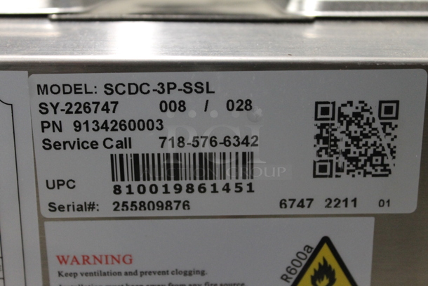 BRAND NEW SCRATCH AND DENT! KoolMore SCDC-3P-SSL Stainless Steel Commercial Countertop Refrigerated Rail w/ 3 Drop In Bins. 115 Volts, 1 Phase. Tested and Does Not Power On - Image 10 of 11